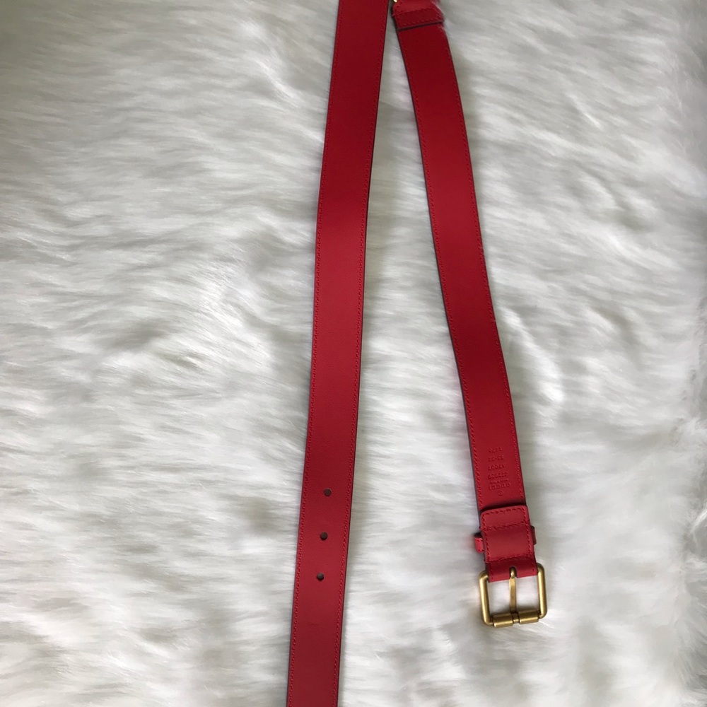 Authentic Gucci Belt LIKE NEW - Picture 8 of 11